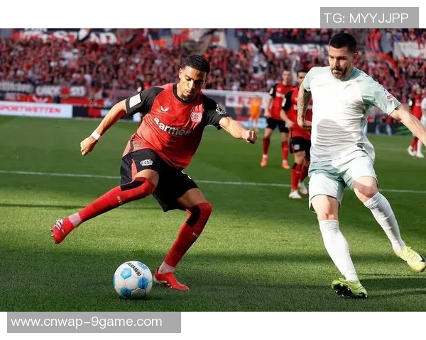 法兰克福主场迎战沃尔夫斯堡期待精彩对决与激烈竞争 法兰克福主场迎战沃尔夫斯堡期待精彩对决与激烈竞争