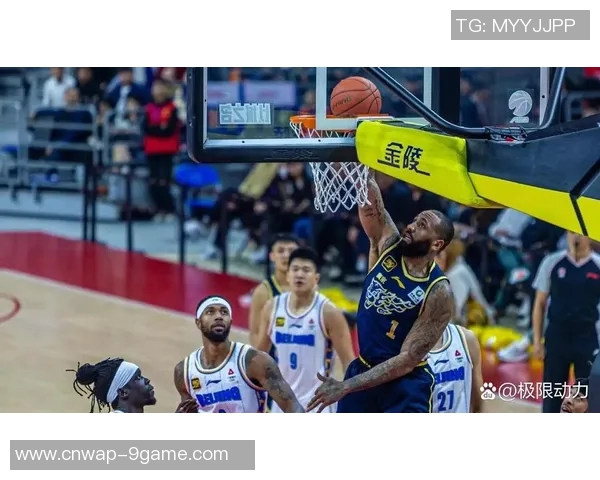 山东男篮迎战广厦队争夺季后赛席位精彩对决不容错过 山东男篮迎战广厦队争夺季后赛席位精彩对决不容错过